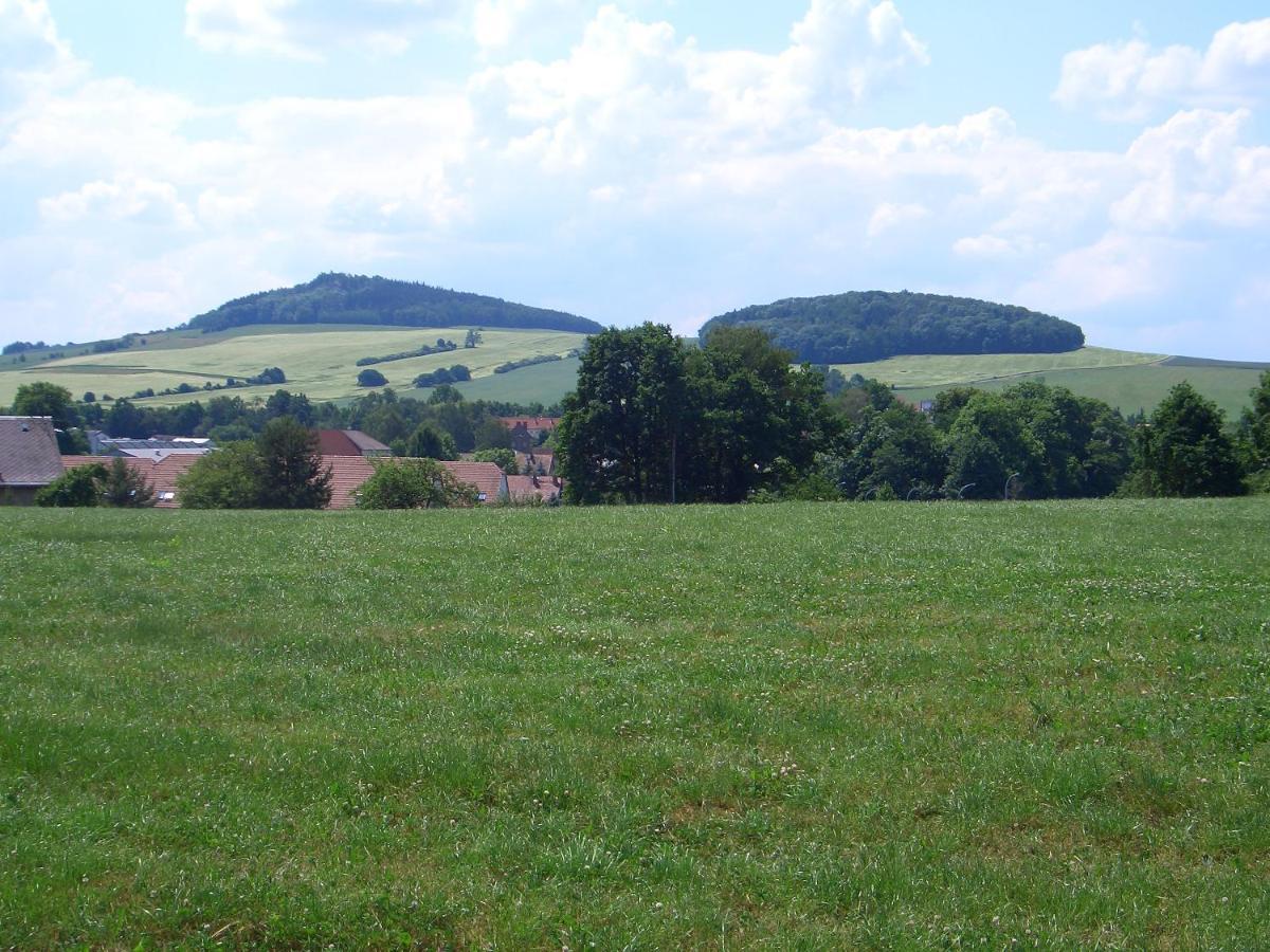 Zum Hecht Hotell Herrnhut Exteriör bild